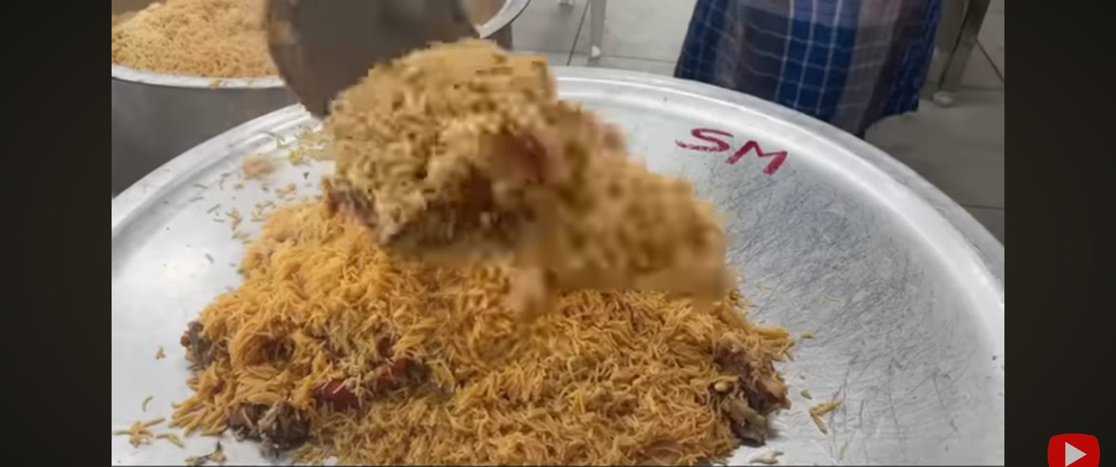 Freshly served Chicken Biryani platter
